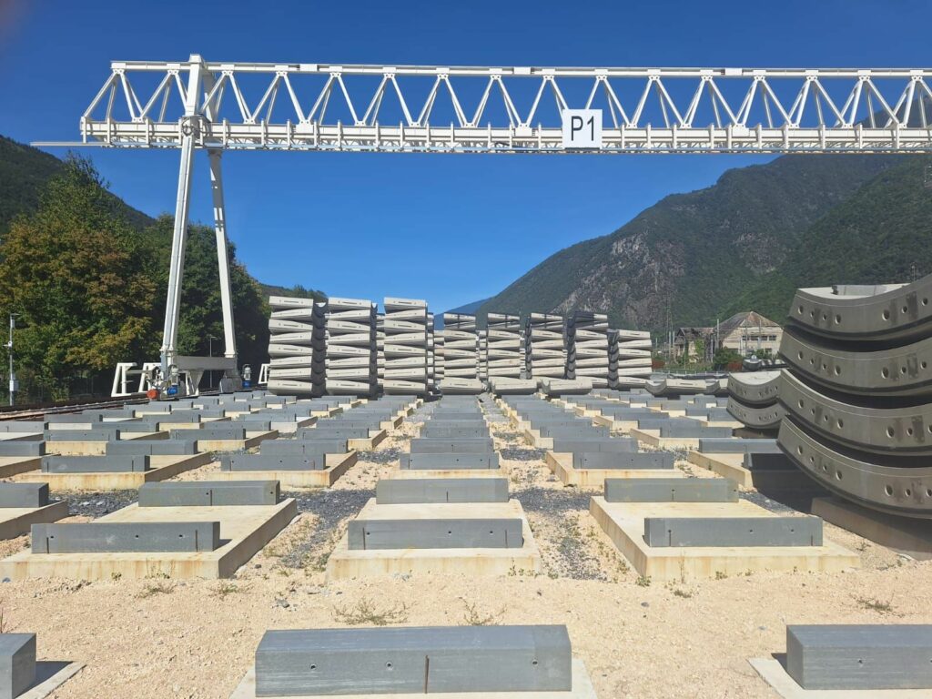 Zone de stockage de voussoirs en extérieur